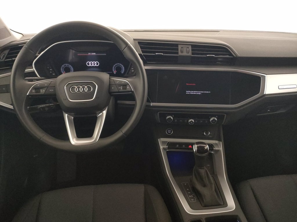 AUDI Q3 35 2.0 tdi business advanced s-tronic