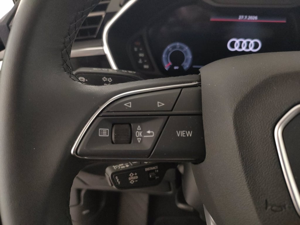 AUDI Q3 35 2.0 tdi business advanced s-tronic
