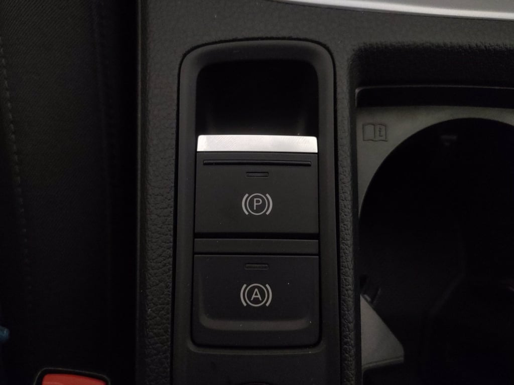 AUDI Q3 35 2.0 tdi business advanced s-tronic