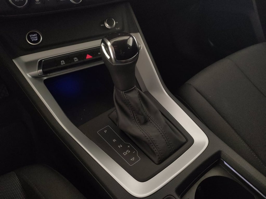 AUDI Q3 35 2.0 tdi business advanced s-tronic