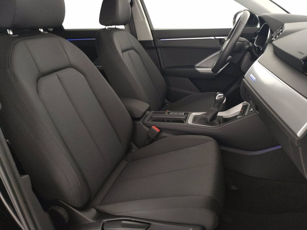 AUDI Q3 35 2.0 tdi business advanced s-tronic