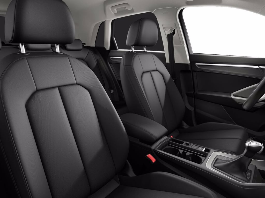 AUDI Q3 35 2.0 tdi business advanced s-tronic