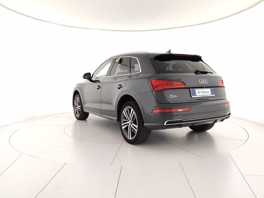 AUDI Q5 40 2.0 tdi mhev 12v s line quattro s-tronic