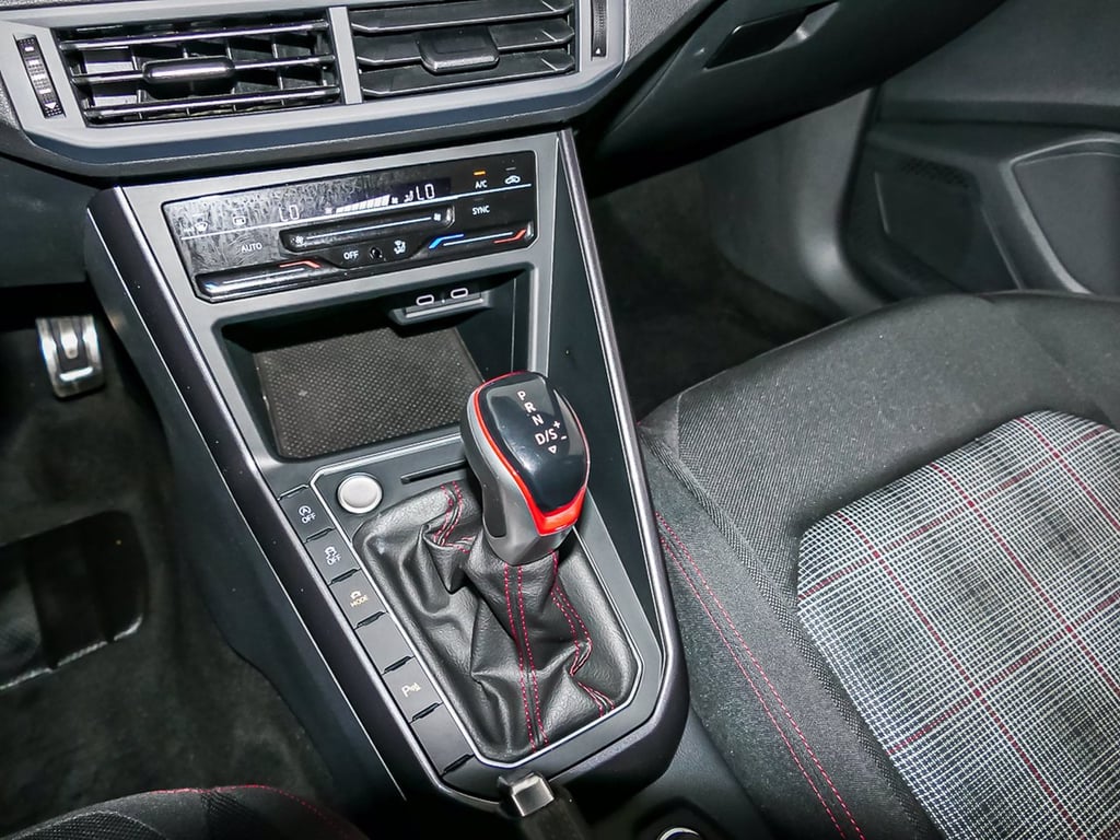 VOLKSWAGEN Polo 2.0 tsi gti dsg