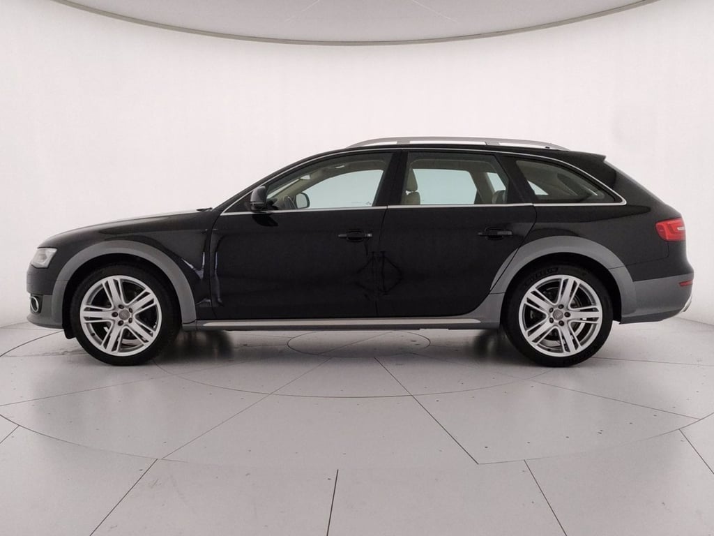 AUDI A4 Allroad 3.0 tdi  v6 245 cv business quattro s tronic