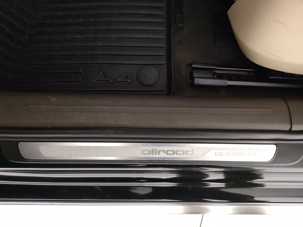 AUDI A4 Allroad 3.0 tdi  v6 245 cv business quattro s tronic