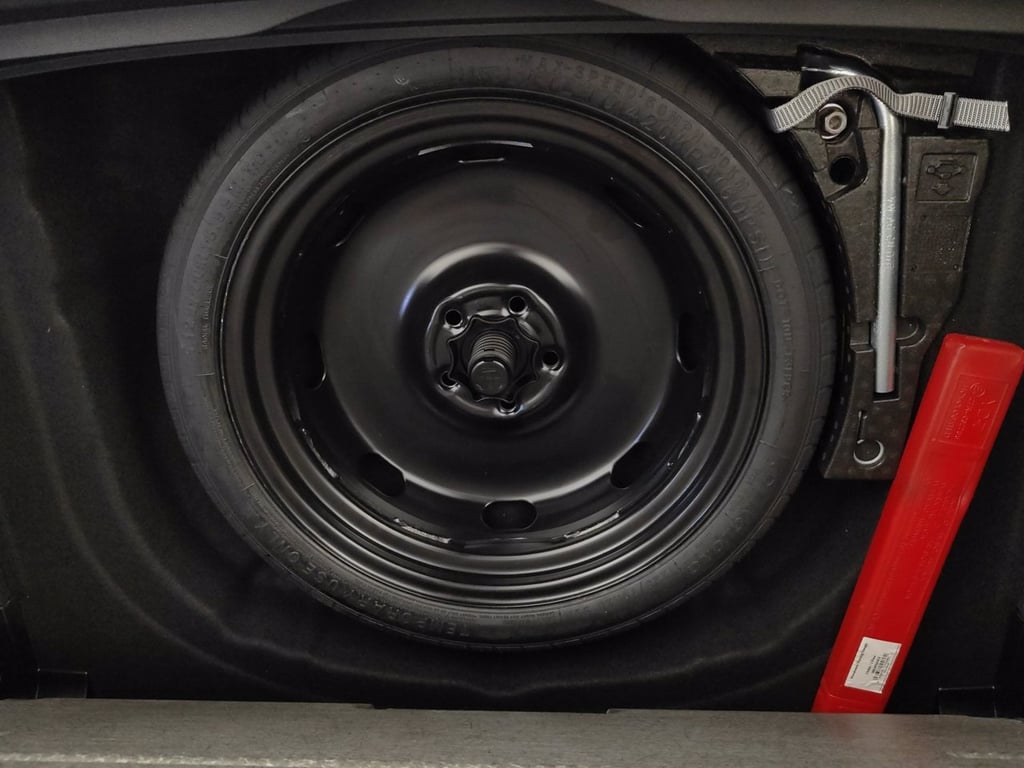 VOLKSWAGEN Golf 1.5 tsi evo r-line 130cv