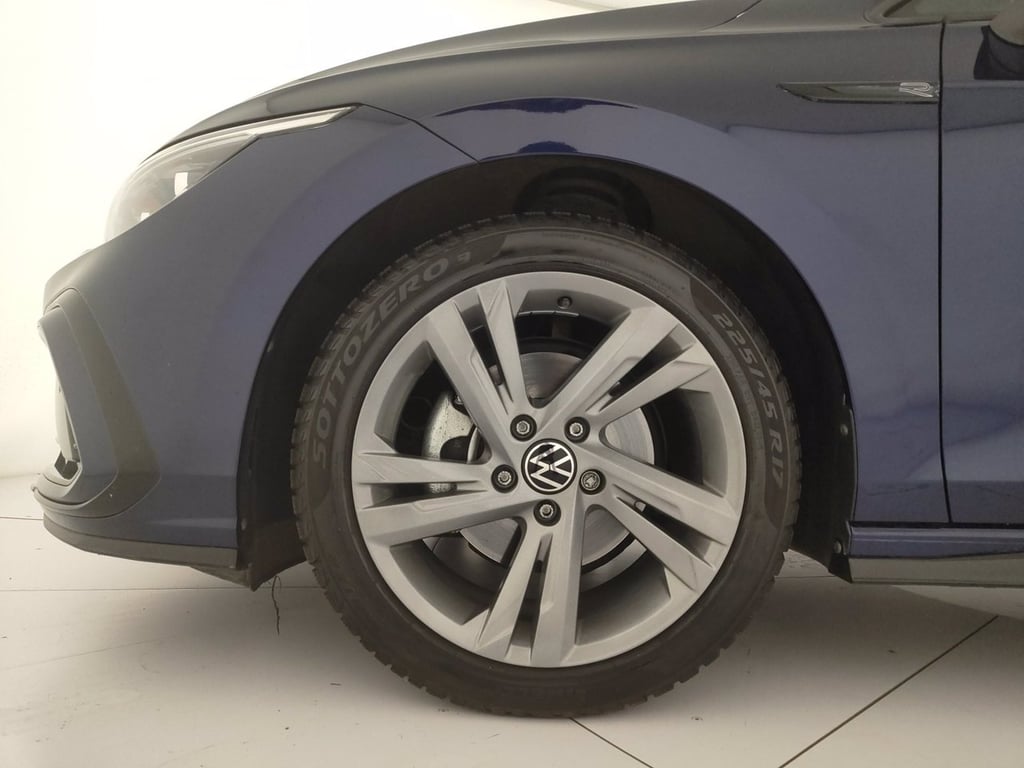VOLKSWAGEN Golf 1.5 tsi evo r-line 130cv