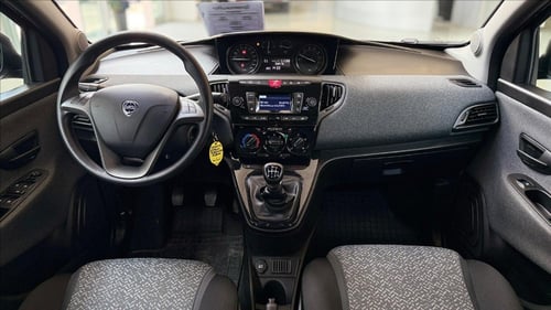 LANCIA Ypsilon 1.0 firefly hybrid UnYca s&s 70cv
