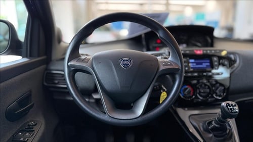 LANCIA Ypsilon 1.0 firefly hybrid UnYca s&s 70cv