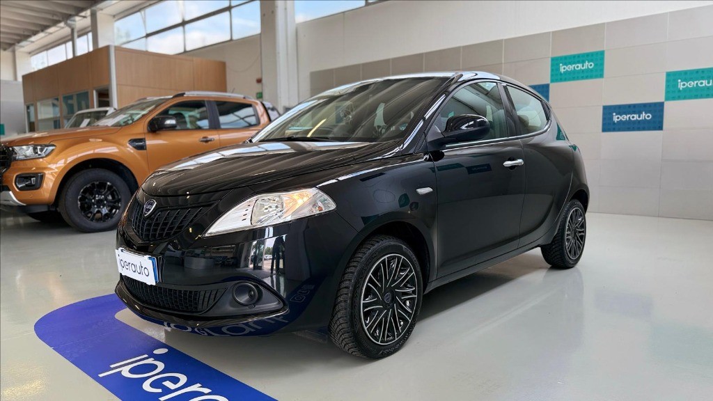 LANCIA Ypsilon 1.0 firefly hybrid UnYca s&s 70cv