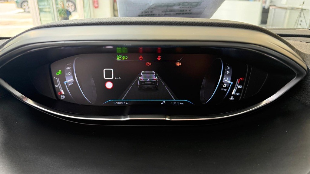 PEUGEOT 3008 1.5 bluehdi GT Line s&s 130cv