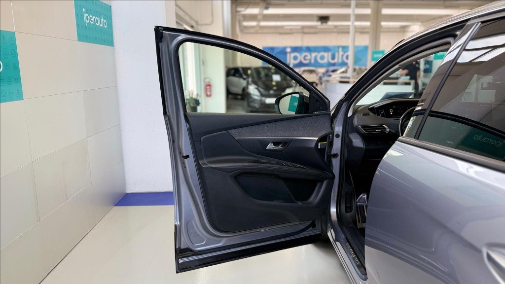 PEUGEOT 3008 1.5 bluehdi GT Line s&s 130cv