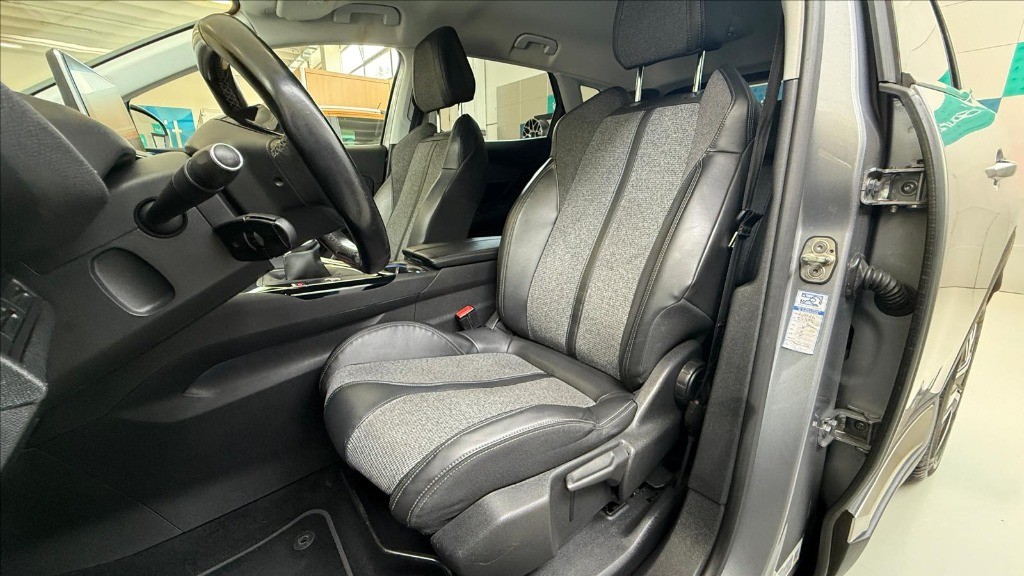 PEUGEOT 3008 1.5 bluehdi GT Line s&s 130cv