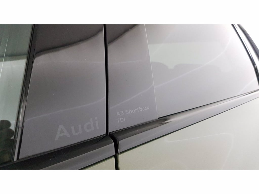 AUDI A3 sportback 2.0 tdi s line edition 150cv s-tronic