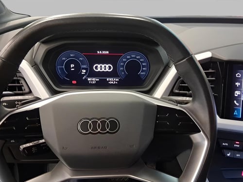 AUDI Q4 e-tron 40 business advanced