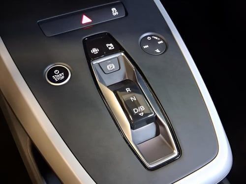 AUDI Q4 e-tron 40 business advanced