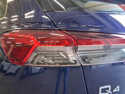 AUDI Q4 e-tron 40 business advanced