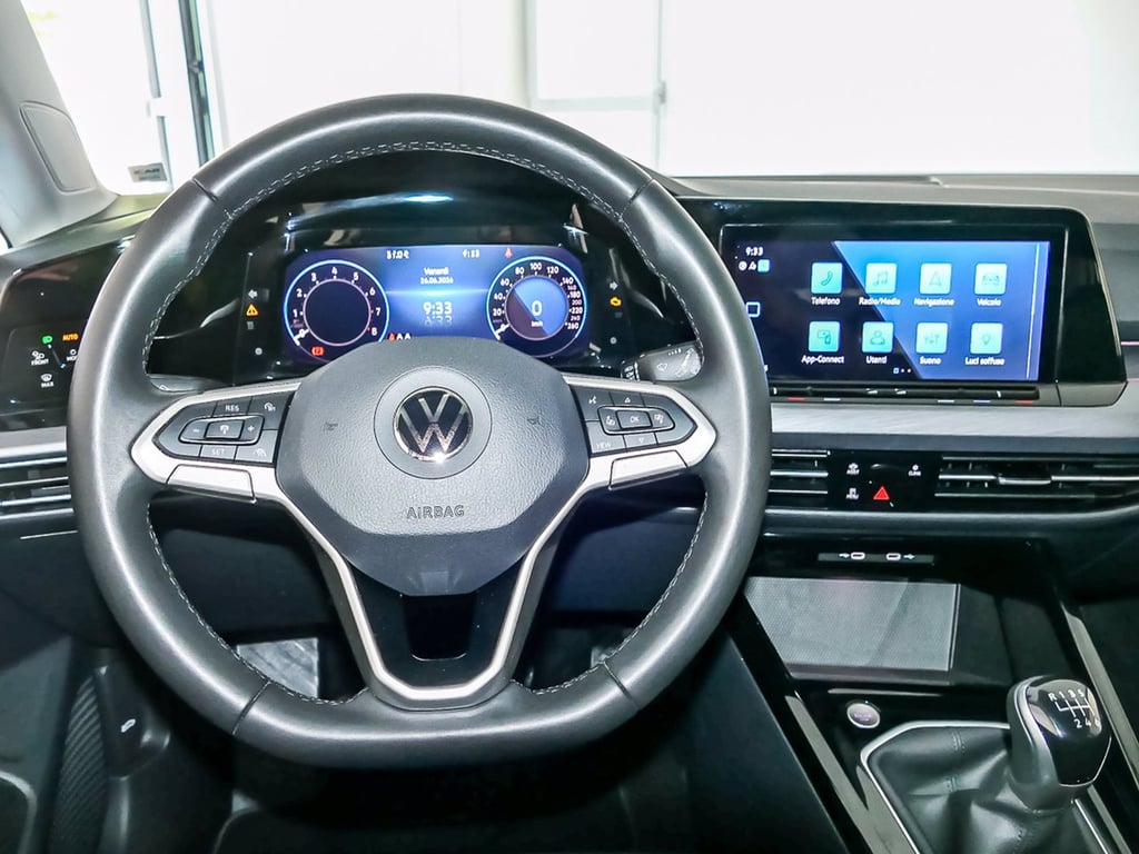 VOLKSWAGEN Golf 1.5 tsi evo style 130cv