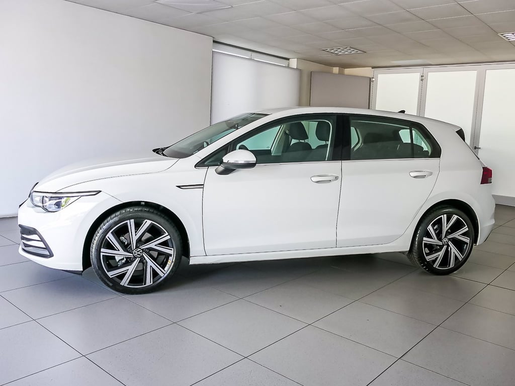 VOLKSWAGEN Golf 1.5 tsi evo style 130cv