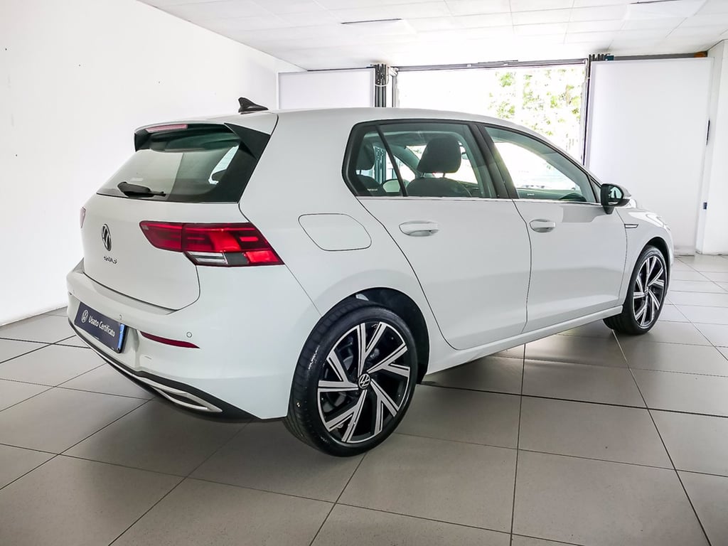 VOLKSWAGEN Golf 1.5 tsi evo style 130cv