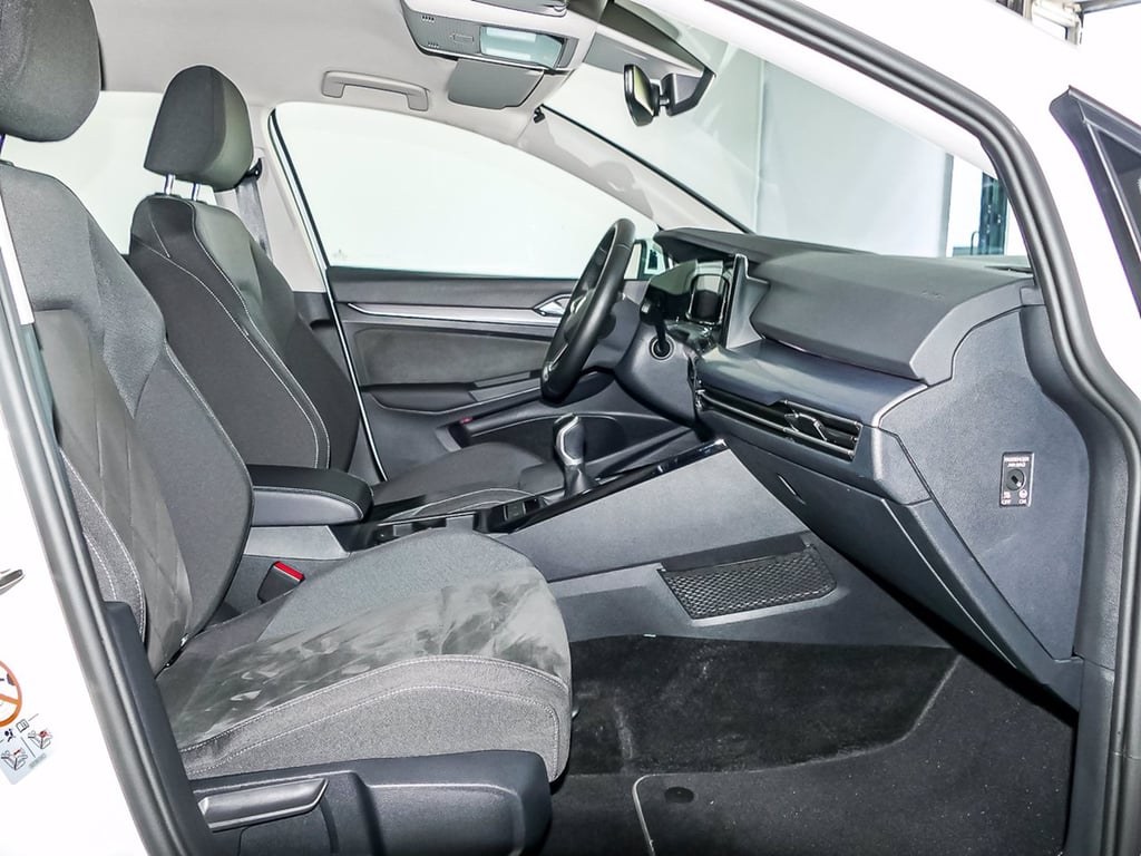 VOLKSWAGEN Golf 1.5 tsi evo style 130cv