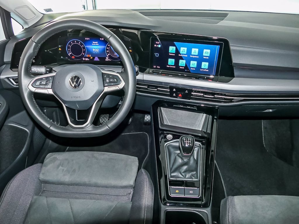 VOLKSWAGEN Golf 1.5 tsi evo style 130cv