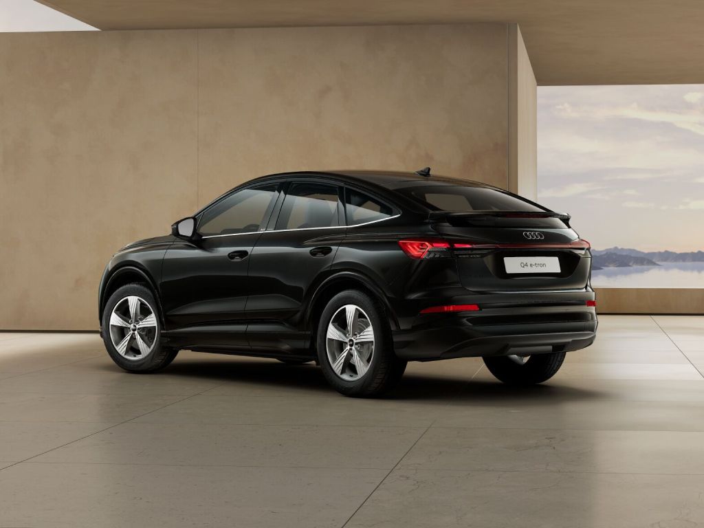 AUDI Q4 sportback e-tron performance business quattro 340cv