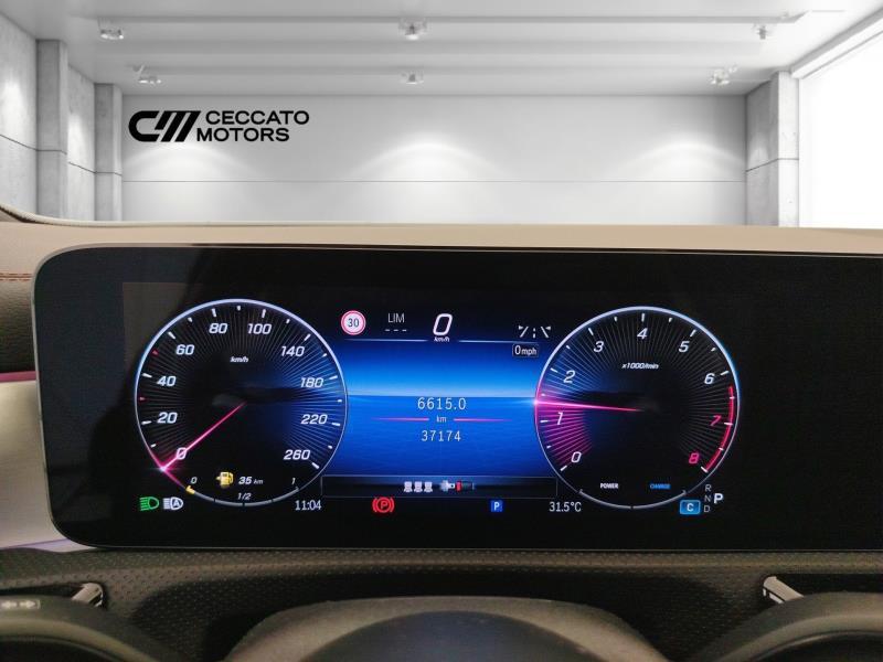 MERCEDES Cla coupe 250 amg line premium 4matic auto