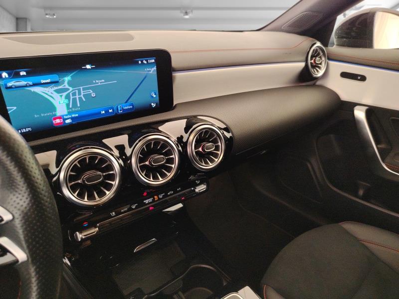 MERCEDES Cla coupe 250 amg line premium 4matic auto