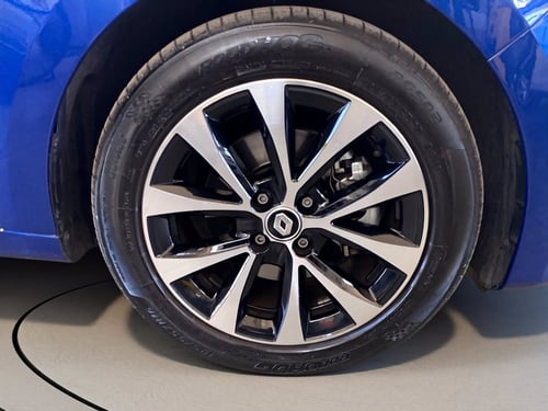 RENAULT Clio 1.6 e-tech full hybrid techno 145cv auto