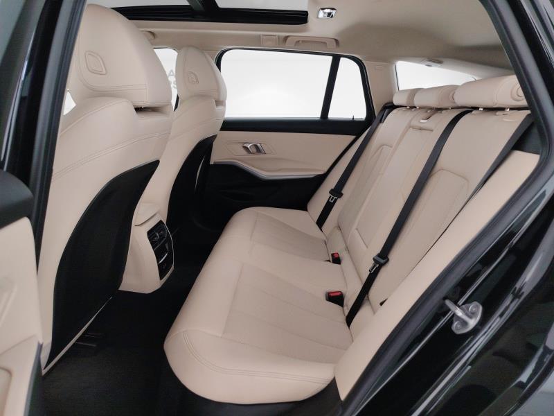 BMW 320d touring mhev 48v auto