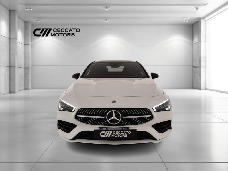 MERCEDES Cla coupe 200 premium auto
