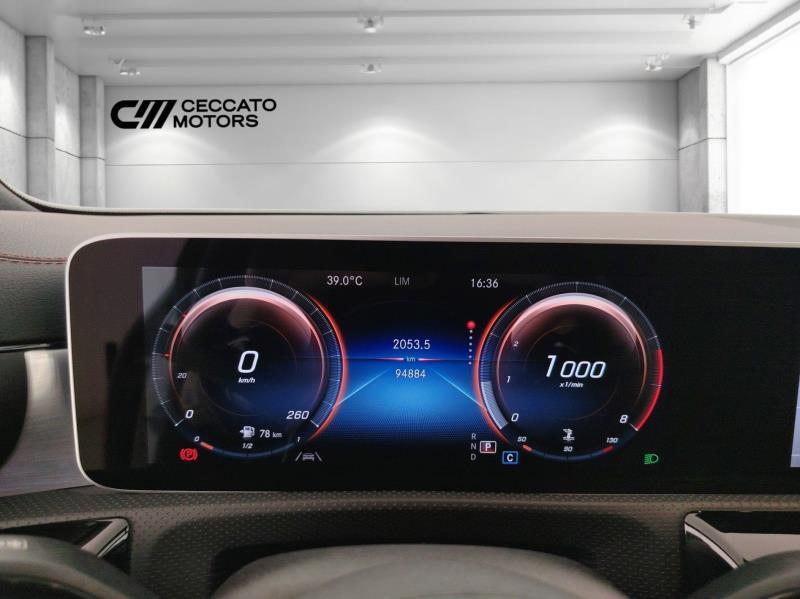MERCEDES Cla coupe 200 premium auto