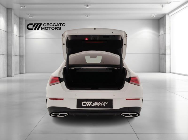 MERCEDES Cla coupe 200 premium auto