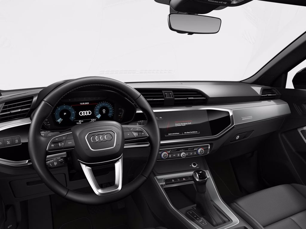 AUDI Q3 35 2.0 tdi identity black s-tronic