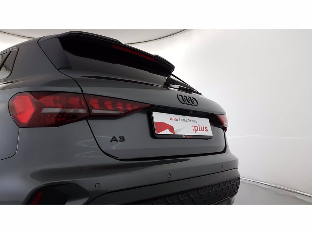 AUDI A3 sportback 2.0 tdi s line edition 150cv s-tronic
