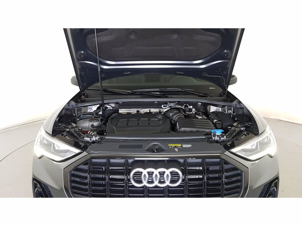 AUDI Q3 35 2.0 tdi s line edition s-tronic