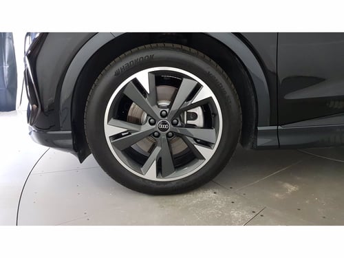 AUDI Q4 e-tron 45 s line edition