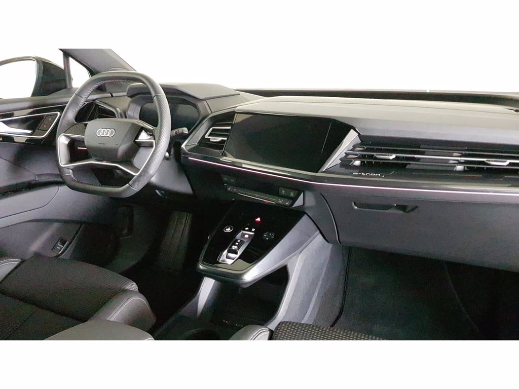 AUDI Q4 e-tron 45 s line edition