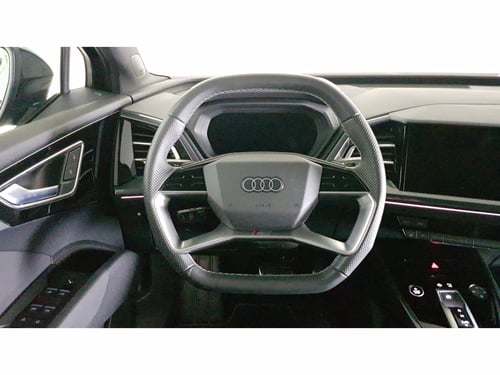 AUDI Q4 e-tron 45 s line edition