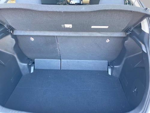 TOYOTA Yaris 1.5h active