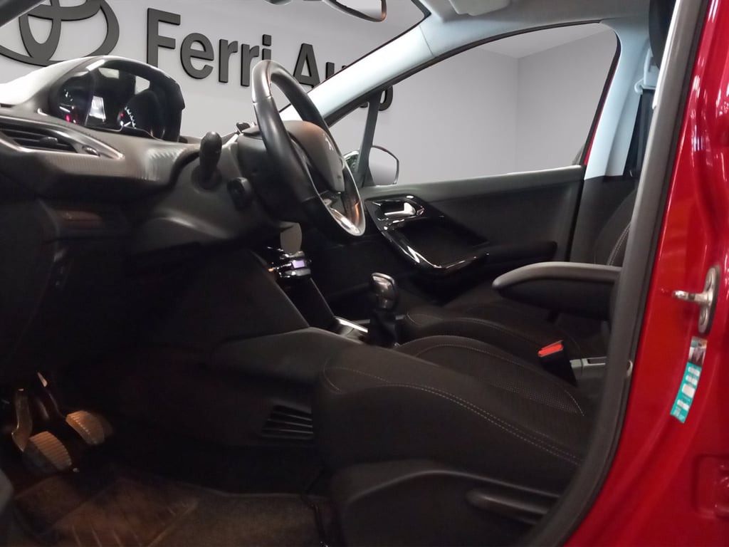 PEUGEOT 208 5p 1.6 bluehdi allure 75cv