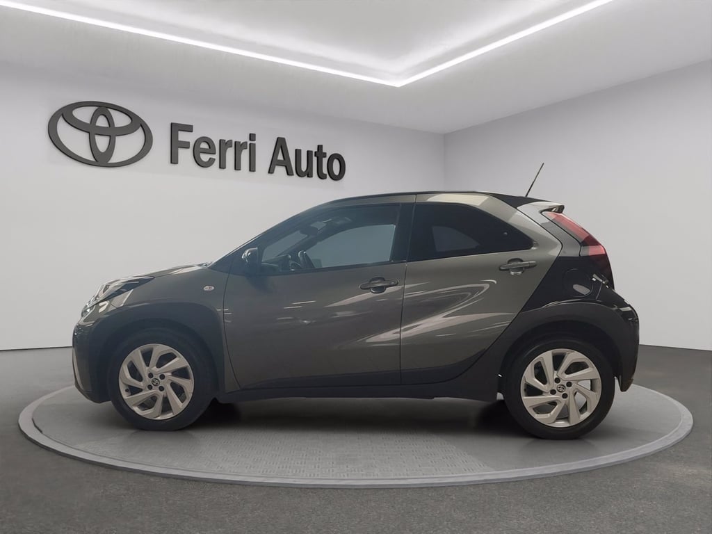 TOYOTA Aygo x 1.0 trend 72cv