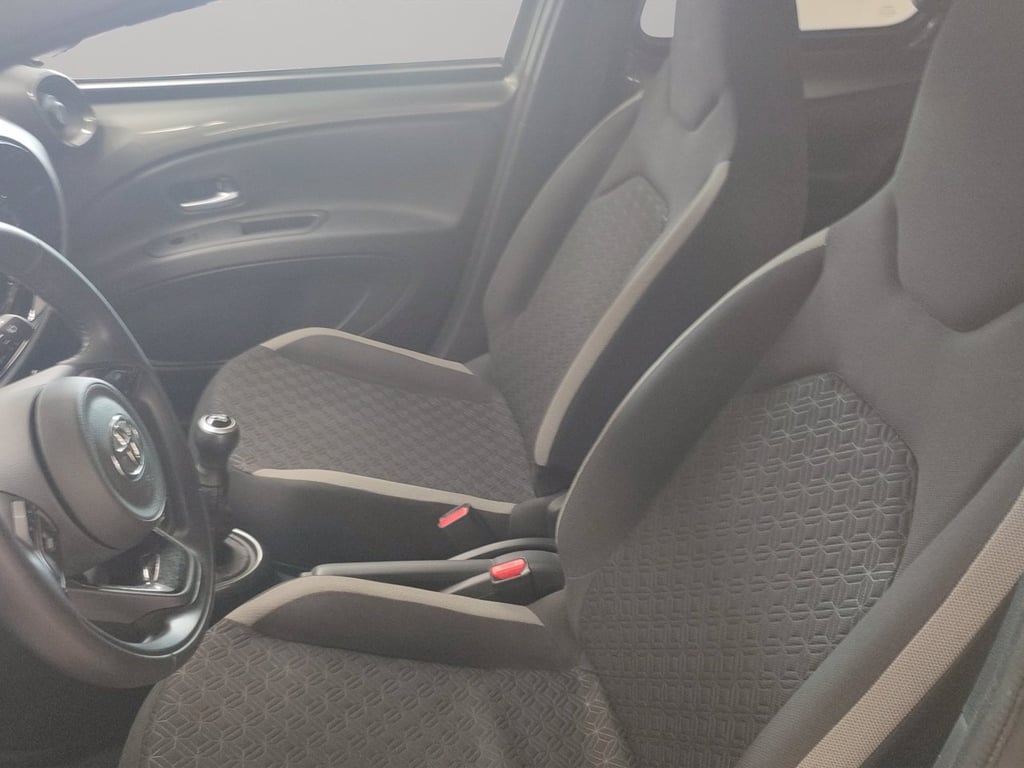 TOYOTA Aygo x 1.0 trend 72cv