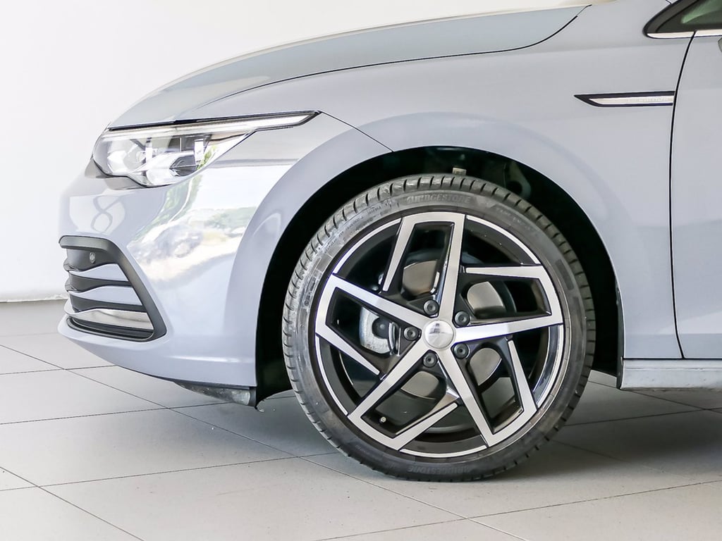 VOLKSWAGEN Golf 1.5 etsi evo style 150cv dsg