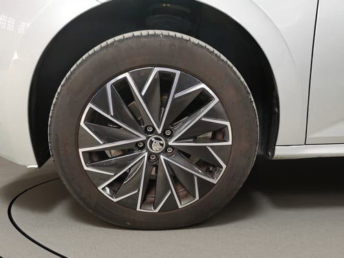SKODA Kamiq 1.5 tsi black dots 150cv