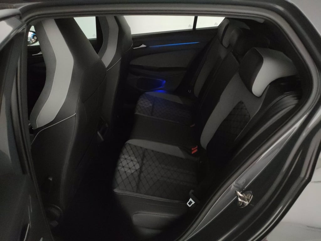 VOLKSWAGEN Golf 1.5 etsi evo r-line 150cv dsg