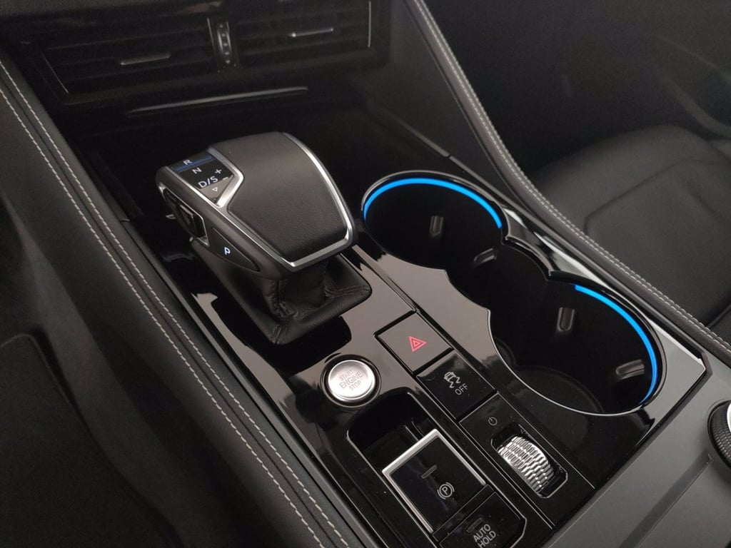 VOLKSWAGEN Touareg 3.0 v6 tsi ehybrid elegance 381cv auto