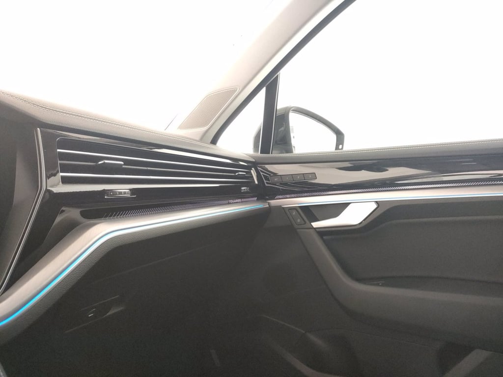 VOLKSWAGEN Touareg 3.0 v6 tsi ehybrid elegance 381cv auto